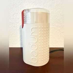 MOVING SALE | Bodum Bistro Electric Coffee Grinder, Off White